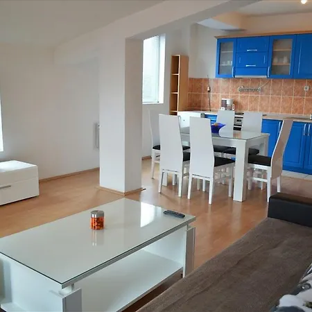 Dora Apartment
